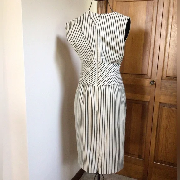 Max Mara Sportmax Drrss, Striped Dress, size 8, pristine - Picture 7 of 16